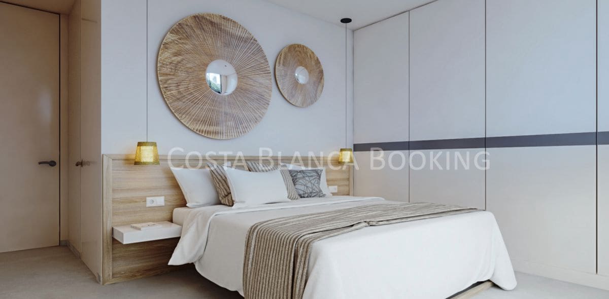 4 bedroom Villa for sale in Alfaz del Pi / L'Alfas del Pi - € 1,950,000 (Ref: 9582795)