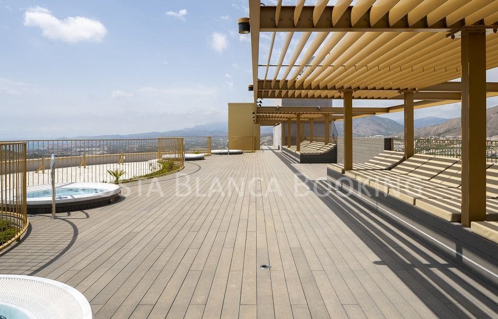 2 soveværelse Lejlighed til salg i Benidorm - € 995.000 (Ref: 9582796)