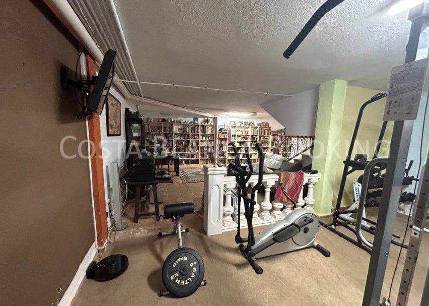 5 sovrum Villa till salu i Albir - 450 000 € (Ref: 9582800)