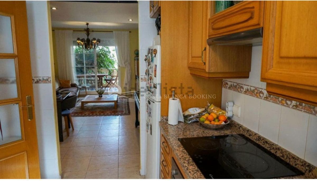 5 Zimmer Villa zu verkaufen in Albir mit Pool Garage - 450.000 € (Ref: 9582800)