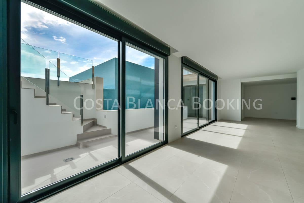 4 makuuhuone Huvila myytävänä paikassa Finestrat - 1 150 000 € (Ref: 9582805)