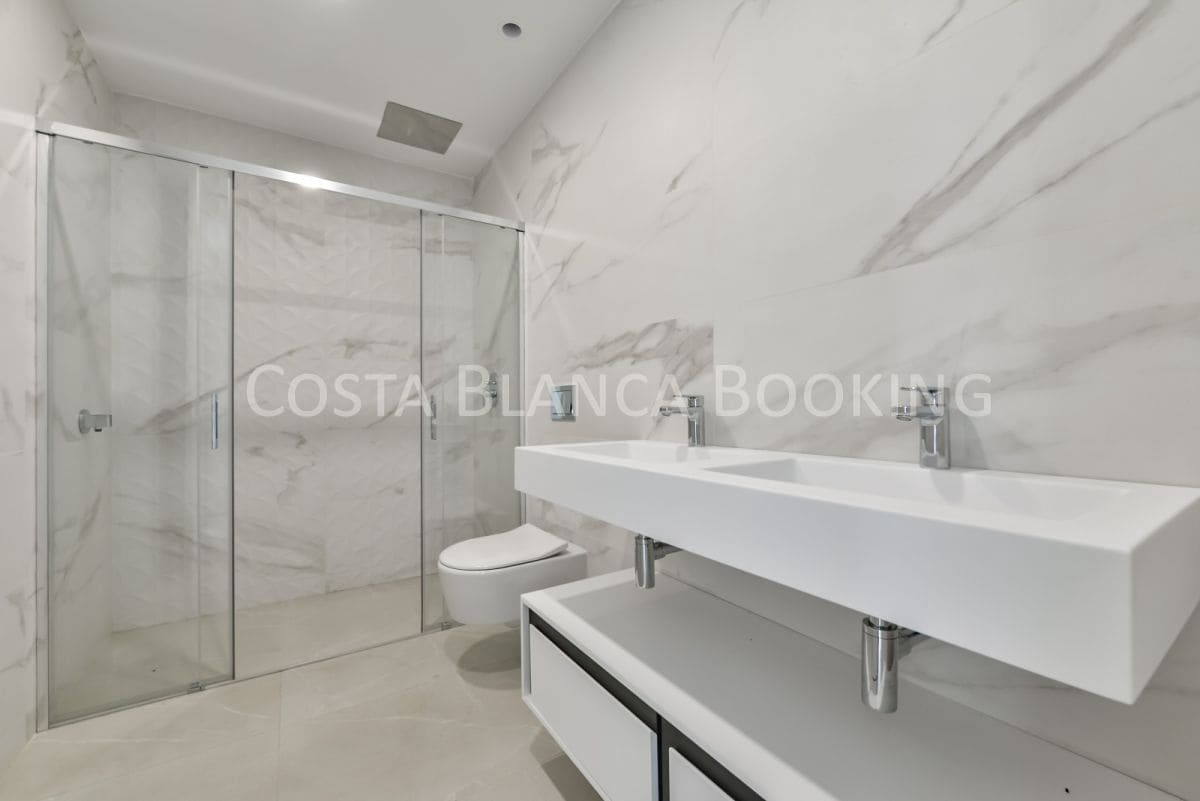 4 makuuhuone Huvila myytävänä paikassa Finestrat - 1 150 000 € (Ref: 9582805)