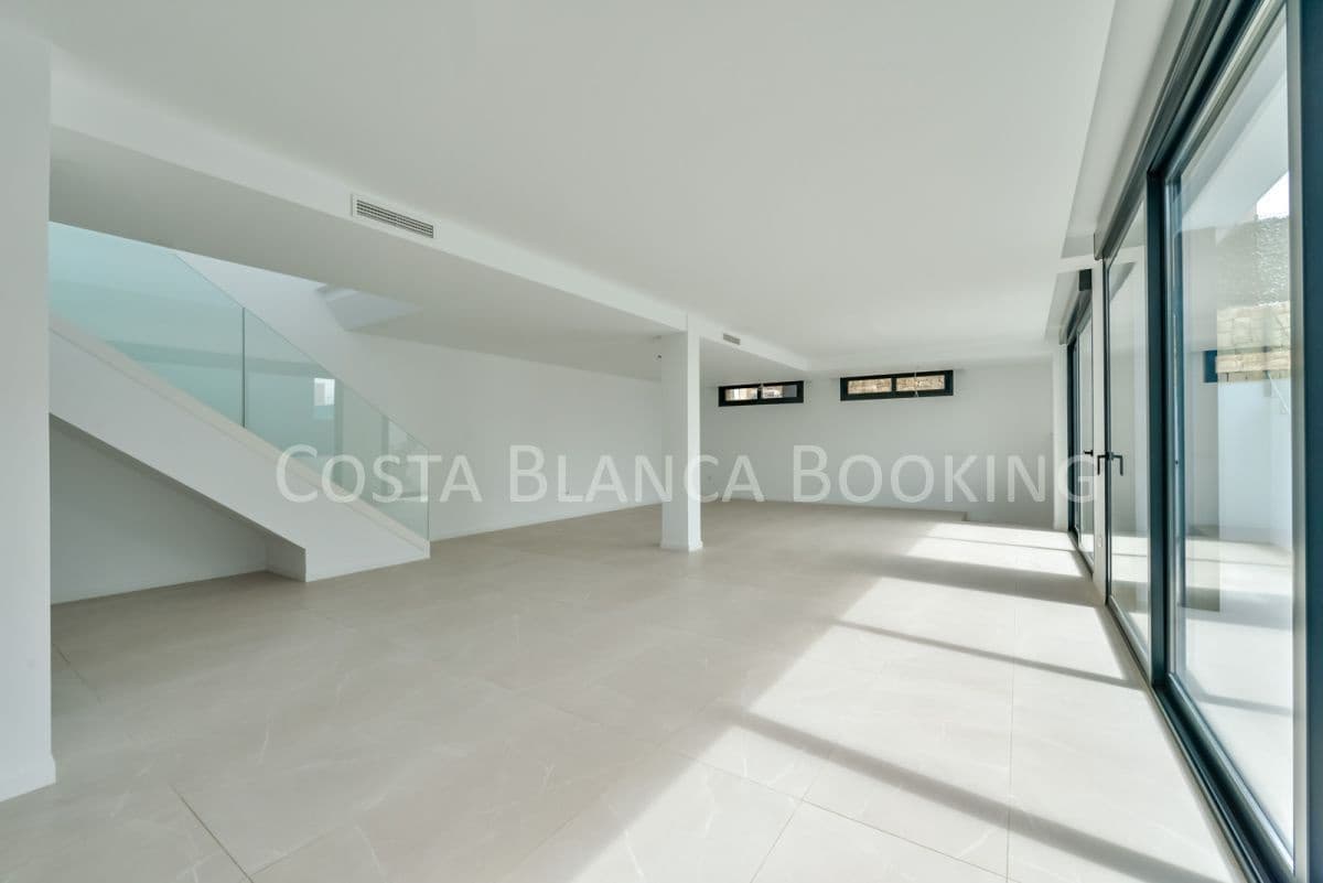 4 makuuhuone Huvila myytävänä paikassa Finestrat - 1 150 000 € (Ref: 9582805)