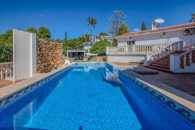 3 chambre Villa/Maison à vendre à La Nucia avec piscine garage - 750 000 € (Ref: 9582809)