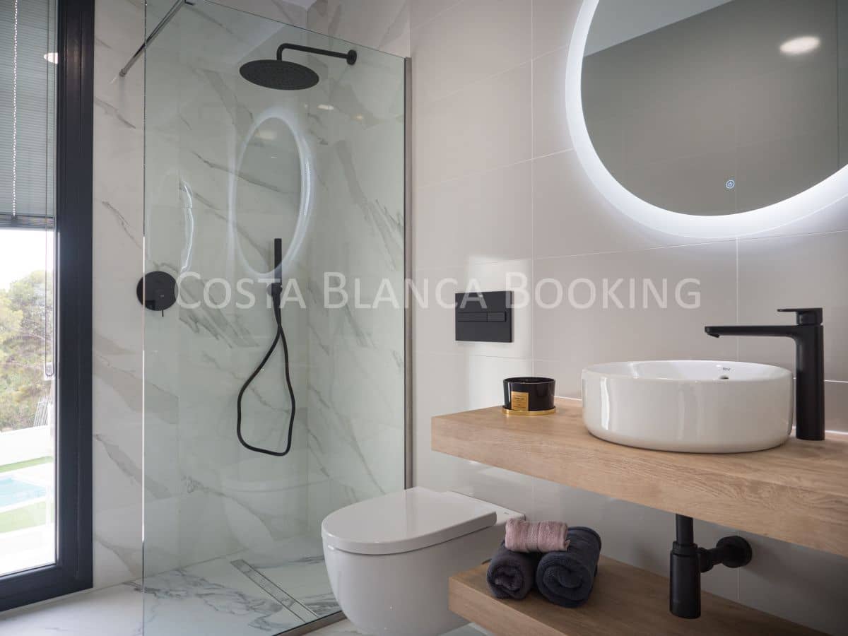 4 quarto Moradia para venda em Finestrat - 949 000 € (Ref: 9582812)