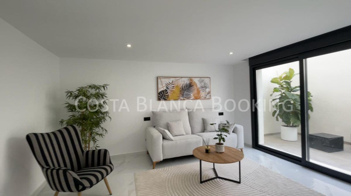 4 quarto Moradia para venda em Finestrat - 949 000 € (Ref: 9582812)