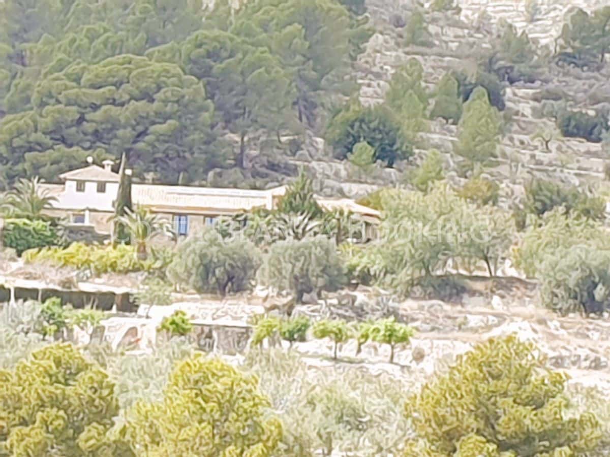 4 bedroom Villa for sale in Relleu - € 1,390,000 (Ref: 9582813)