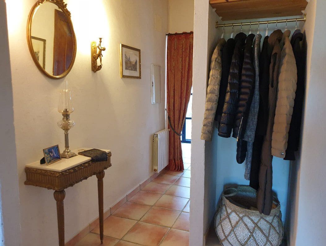 4 bedroom Villa for sale in Relleu - € 1,390,000 (Ref: 9582813)