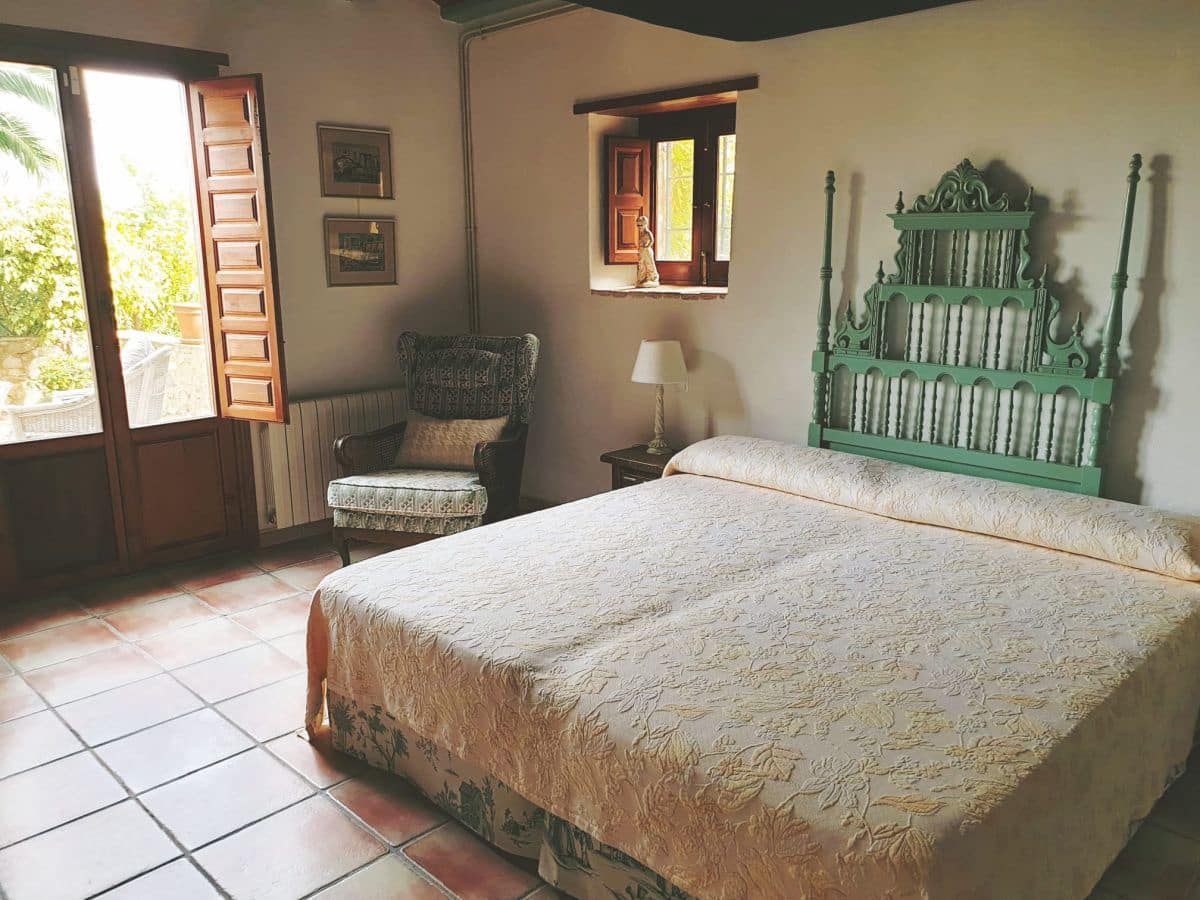 4 bedroom Villa for sale in Relleu - € 1,390,000 (Ref: 9582813)