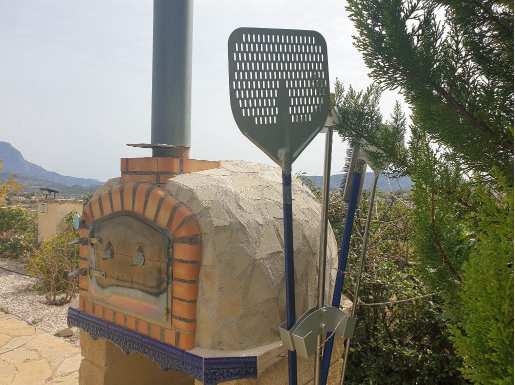 4 bedroom Villa for sale in Relleu - € 1,390,000 (Ref: 9582813)