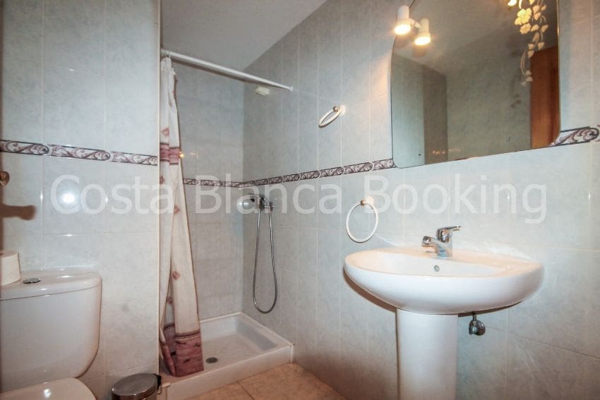 Chalet de 5 habitaciones en La Nucia en venta - 600.000 € (Ref: 9582817)