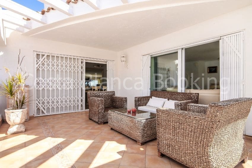 Chalet de 5 habitaciones en La Nucia en venta - 600.000 € (Ref: 9582817)
