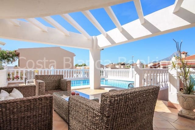 5 makuuhuone Huvila myytävänä paikassa La Nucia - 600 000 € (Ref: 9582817)