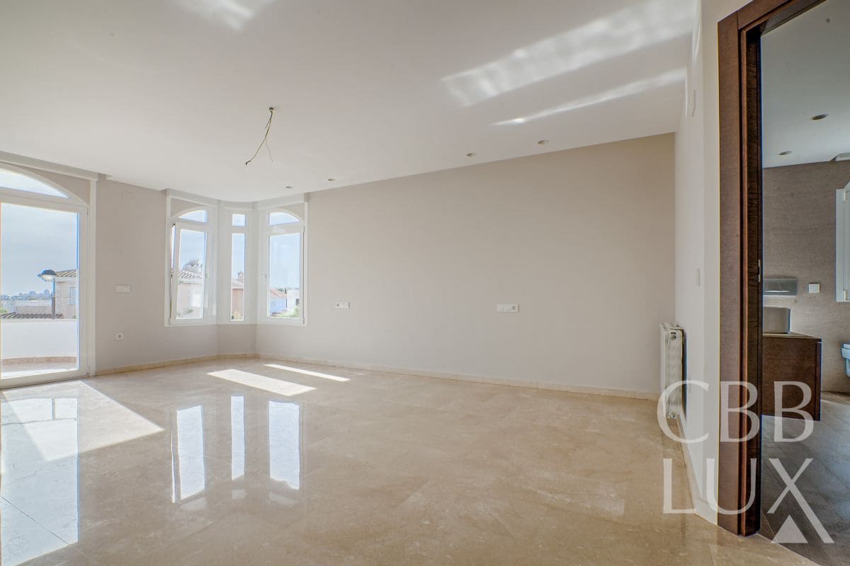 5 sovrum Villa till salu i Alfaz del Pi / L'Alfas del Pi - 1 600 000 € (Ref: 9582819)