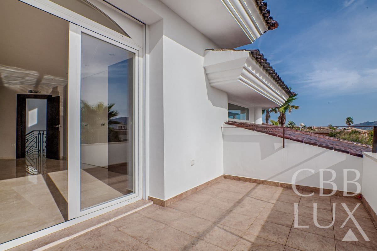 5 sovrum Villa till salu i Alfaz del Pi / L'Alfas del Pi - 1 600 000 € (Ref: 9582819)