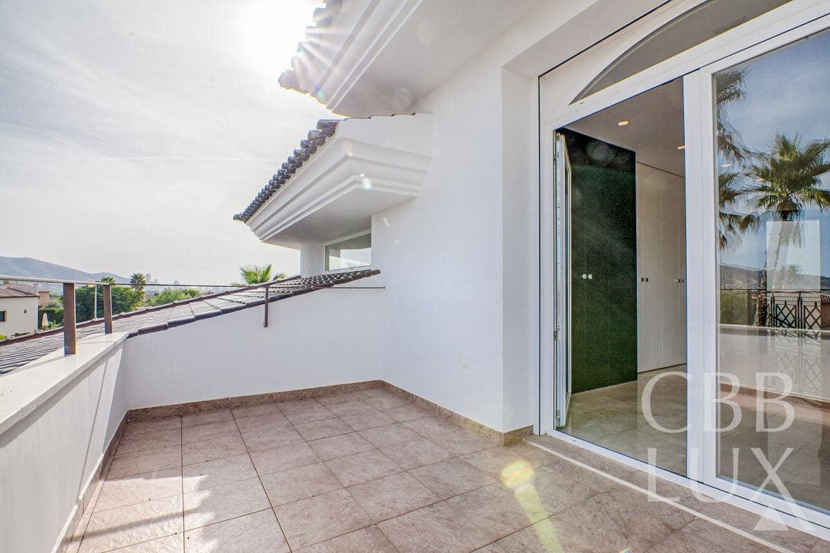 5 sovrum Villa till salu i Alfaz del Pi / L'Alfas del Pi - 1 600 000 € (Ref: 9582819)