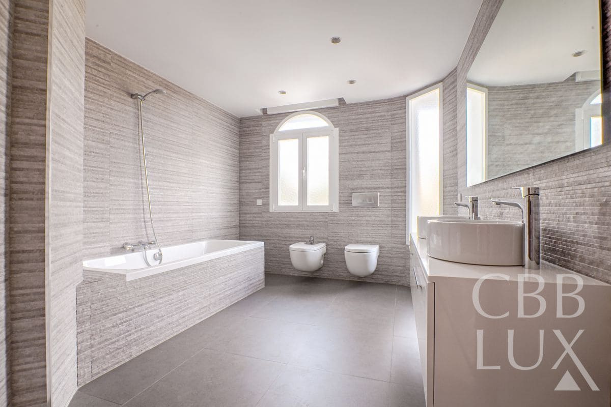 5 sovrum Villa till salu i Alfaz del Pi / L'Alfas del Pi - 1 600 000 € (Ref: 9582819)