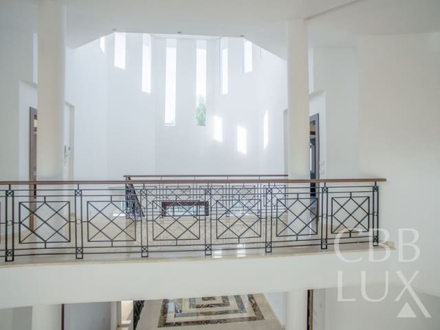 Chalet de 5 habitaciones en Alfaz del Pi / L'Alfàs del Pi en venta - 1.600.000 € (Ref: 9582819)