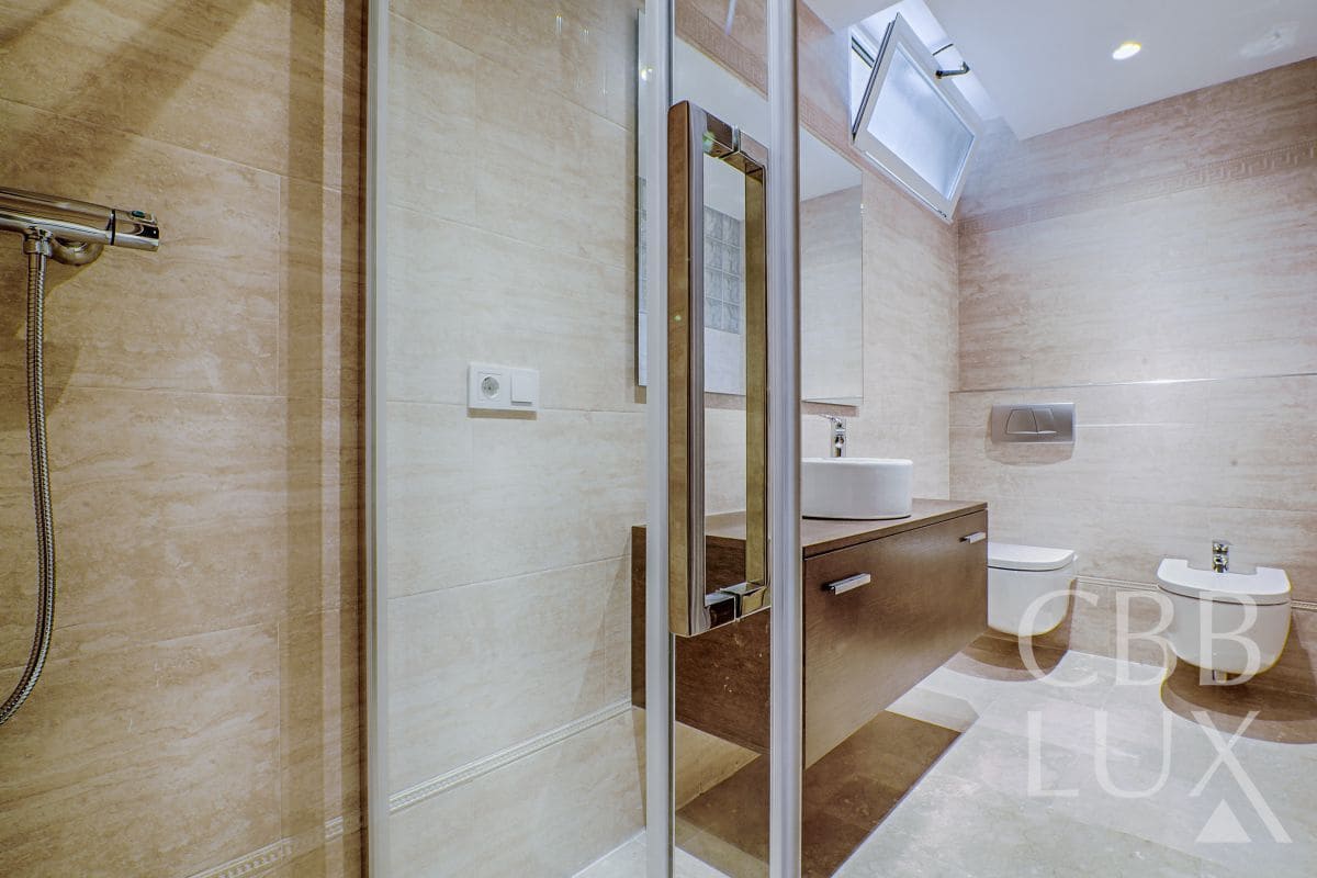 5 sovrum Villa till salu i Alfaz del Pi / L'Alfas del Pi - 1 600 000 € (Ref: 9582819)