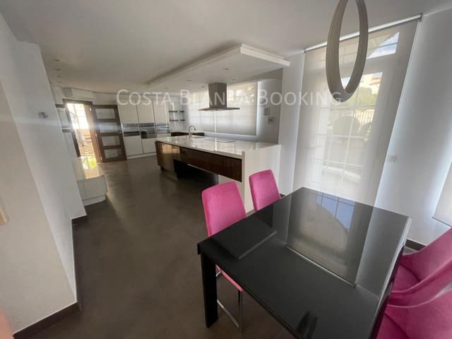 Chalet de 5 habitaciones en Alfaz del Pi / L'Alfàs del Pi en venta - 1.600.000 € (Ref: 9582819)