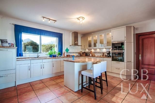 8 sypialnia Willa na sprzedaż w Alfaz del Pi / L'Alfàs del Pi - 1 880 000 € (Ref: 9582820)