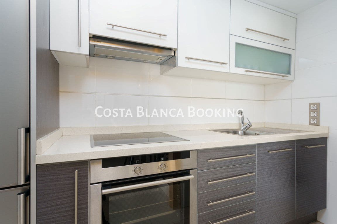 1 bedroom Penthouse for sale in Alfaz del Pi / L'Alfas del Pi - € 399,000 (Ref: 9582824)