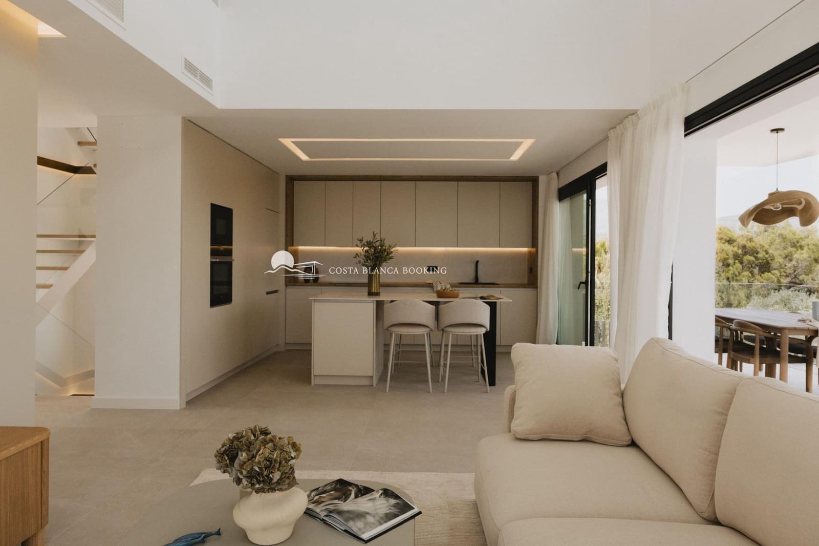 Chalet de 3 habitaciones en Polop en venta con piscina garaje - 985.000 € (Ref: 9582828)
