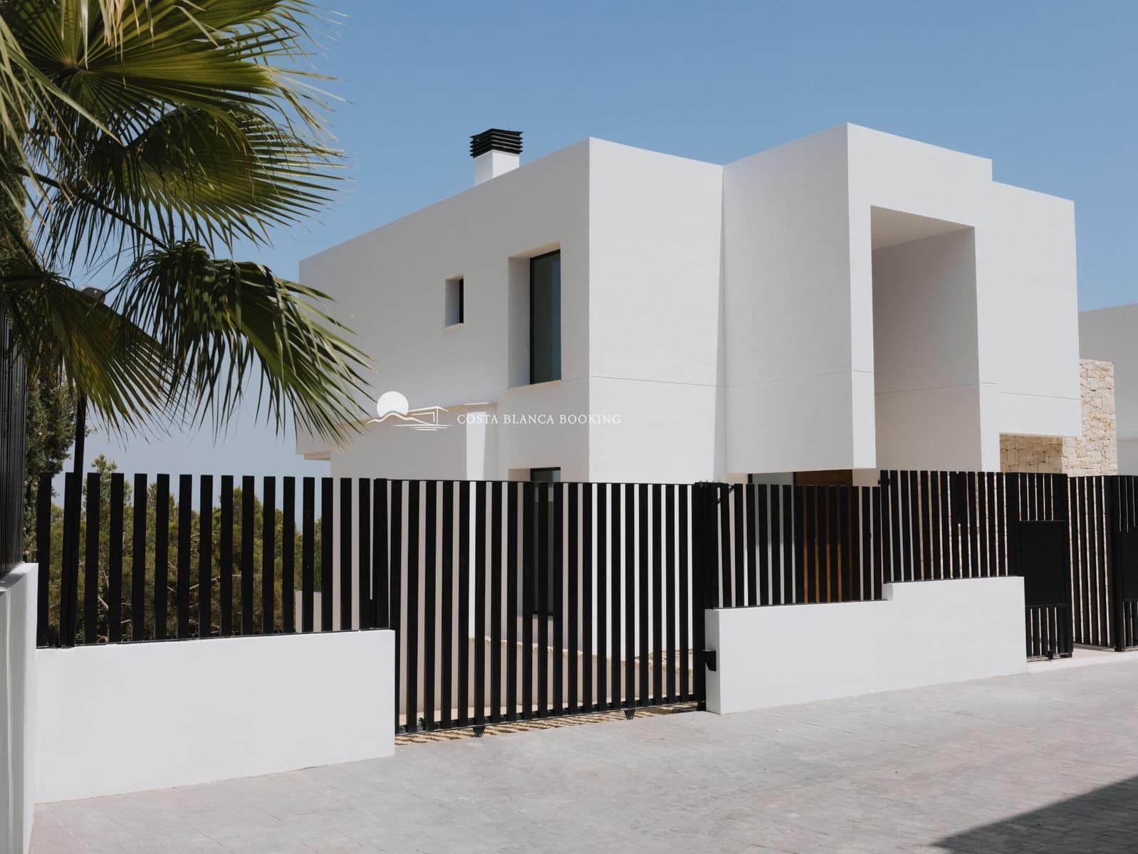 Chalet de 3 habitaciones en Polop en venta con piscina garaje - 985.000 € (Ref: 9582828)
