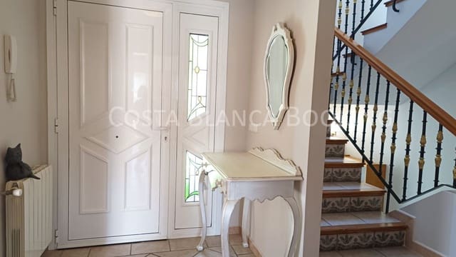 7 makuuhuone Huvila myytävänä paikassa Calpe / Calp - 1 272 600 € (Ref: 9582833)