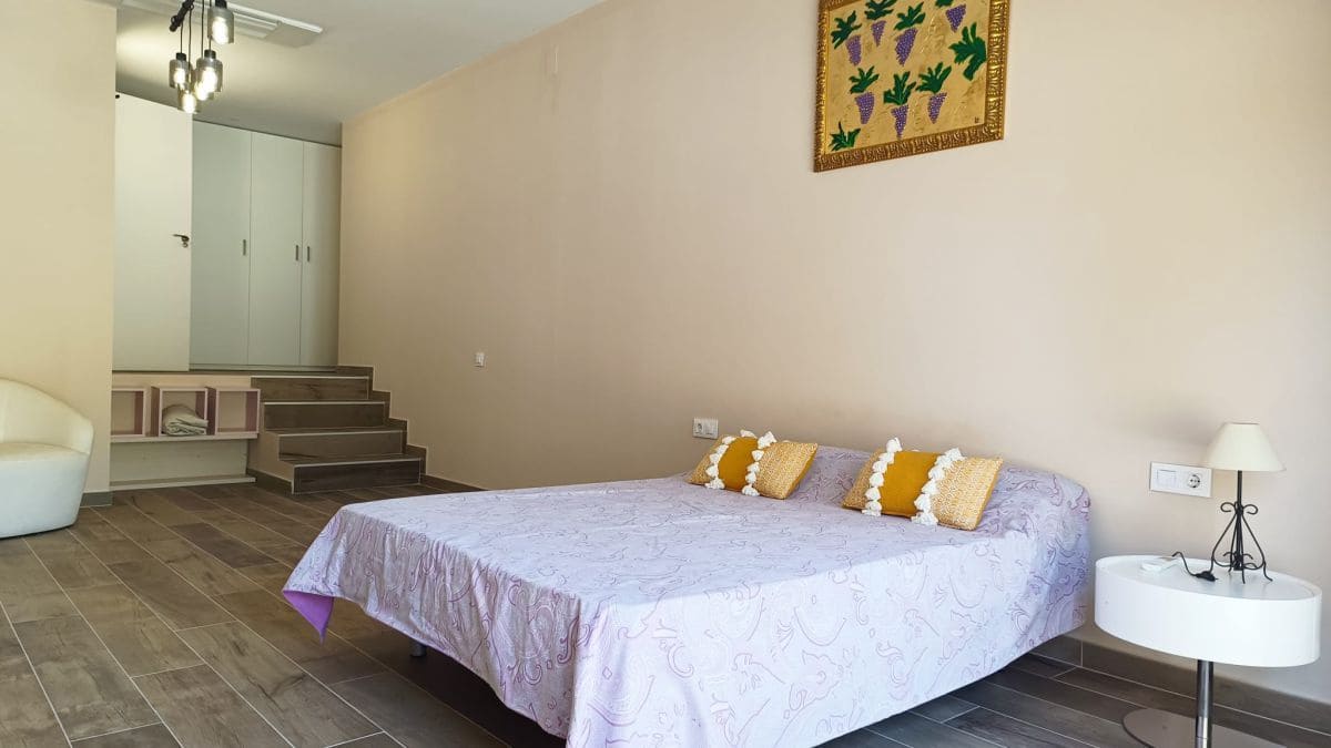 7 makuuhuone Huvila myytävänä paikassa Calpe / Calp - 1 272 600 € (Ref: 9582833)