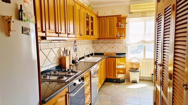 7 makuuhuone Huvila myytävänä paikassa Calpe / Calp - 1 272 600 € (Ref: 9582833)