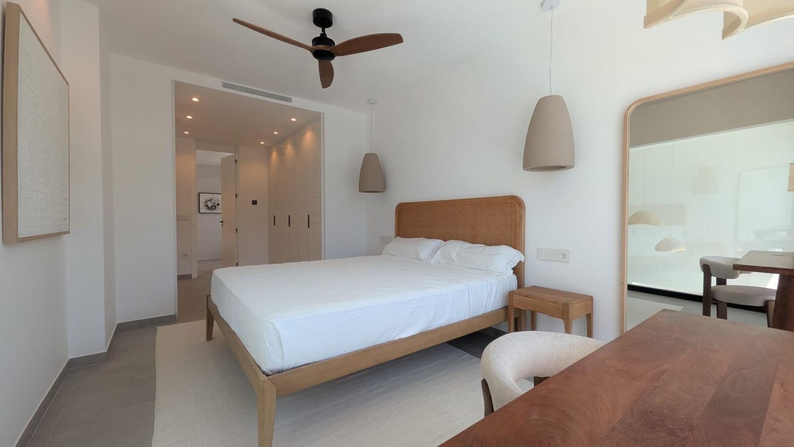 4 bedroom Villa for sale in Albir with pool - € 895,000 (Ref: 9582838)