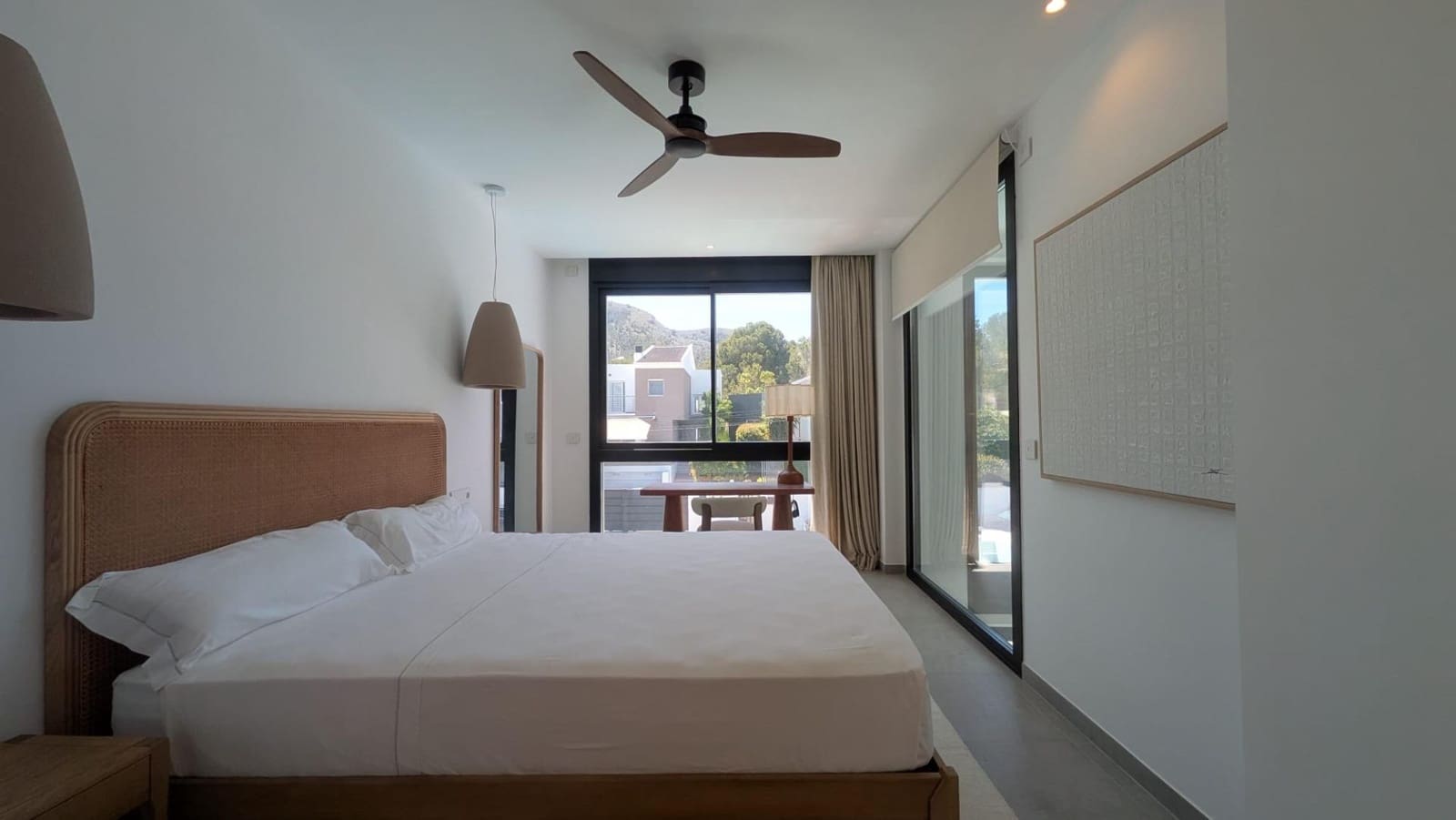4 bedroom Villa for sale in Albir with pool - € 895,000 (Ref: 9582838)