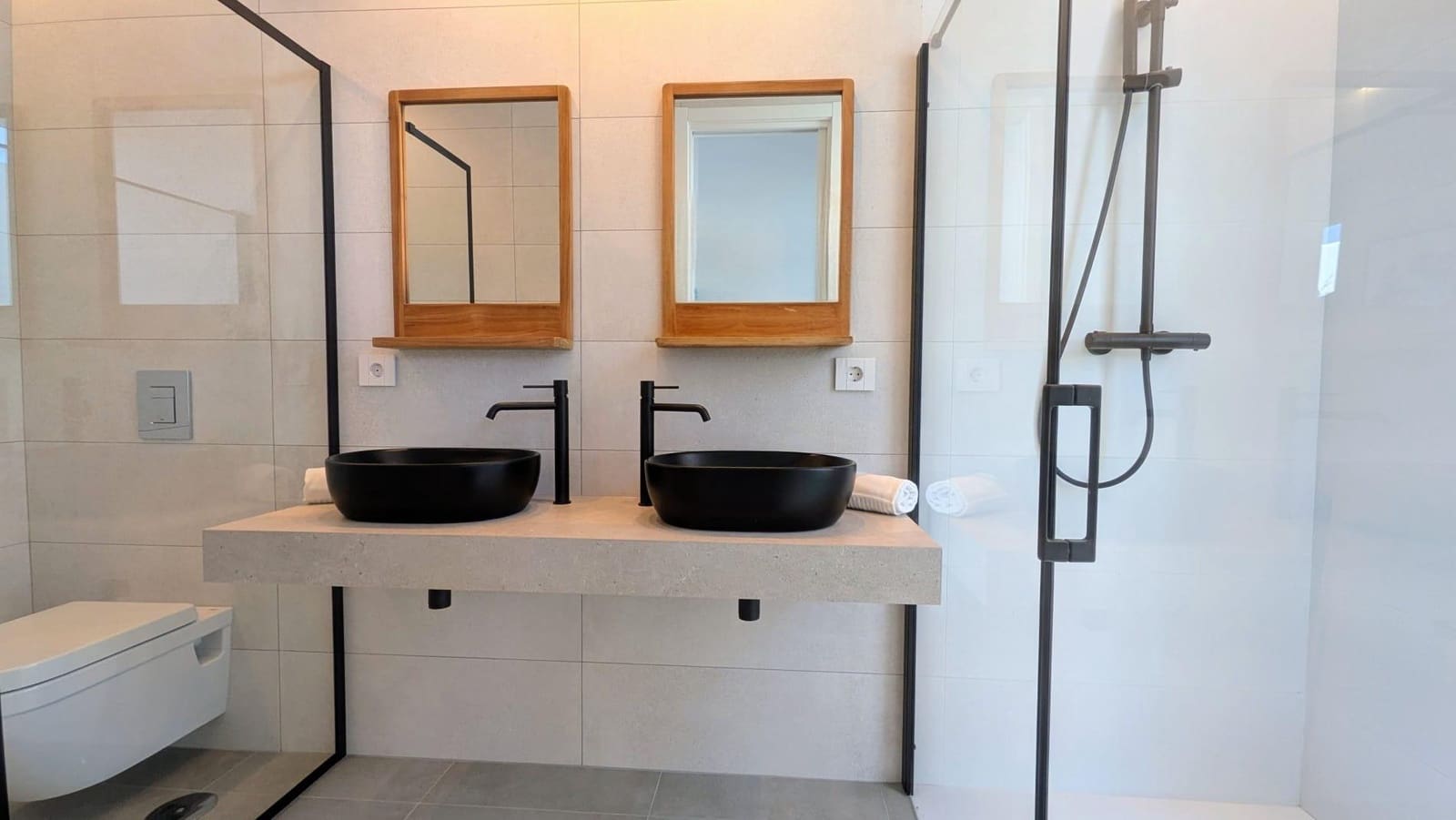 4 bedroom Villa for sale in Albir with pool - € 895,000 (Ref: 9582838)