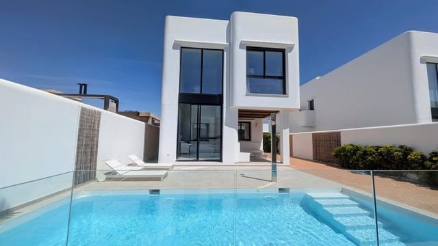 Chalet de 4 habitaciones en Albir, Alfaz del Pi / L'Alfàs del Pi en venta con piscina - 895.000 € (Ref: 9582838)