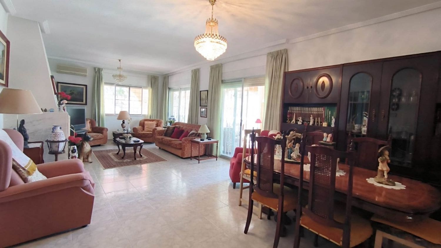 4 bedroom Villa for sale in La Nucia - € 560,000 (Ref: 9582840)