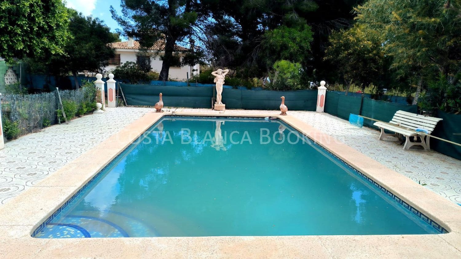 4 bedroom Villa for sale in La Nucia - € 560,000 (Ref: 9582840)