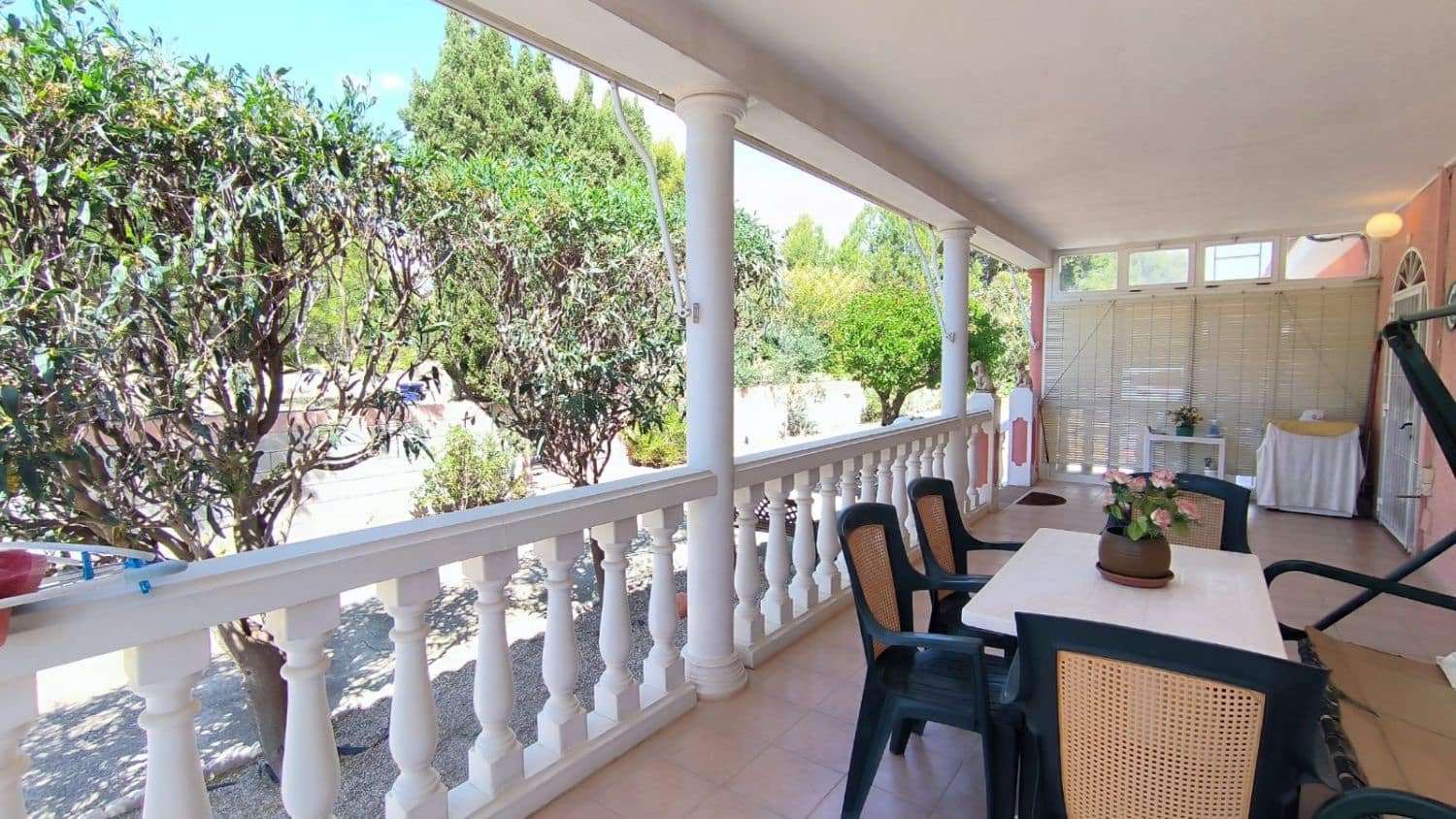 4 bedroom Villa for sale in La Nucia - € 560,000 (Ref: 9582840)