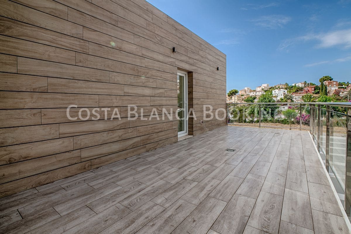 Chalet de 3 habitaciones en La Nucia en venta - 589.000 € (Ref: 9582841)