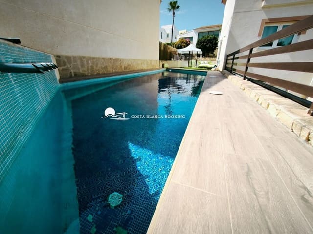 4 bedroom Villa for sale in Alfaz del Pi / L'Alfàs del Pi with pool garage - € 398,000 (Ref: 9582842)