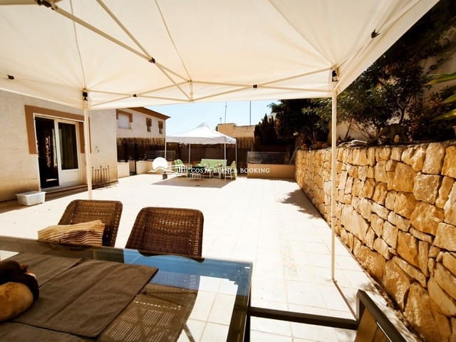 4 bedroom Villa for sale in Alfaz del Pi / L'Alfàs del Pi with pool garage - € 398,000 (Ref: 9582842)
