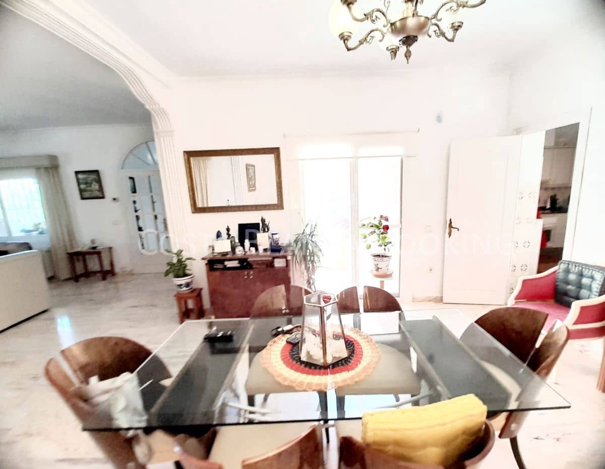 4 sovrum Villa till salu i Albir - 649 000 € (Ref: 9582843)