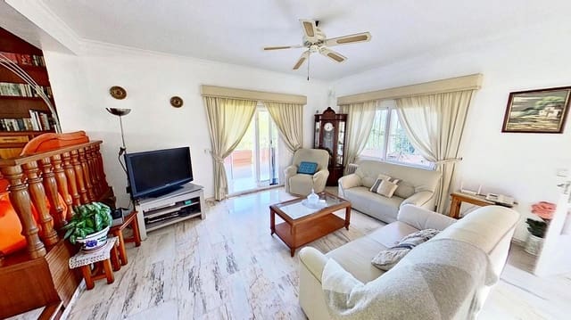 4 slaapkamer Villa te koop in Albir, Alfaz del Pi / L'Alfàs del Pi met zwembad garage - € 620.000 (Ref: 9582843)