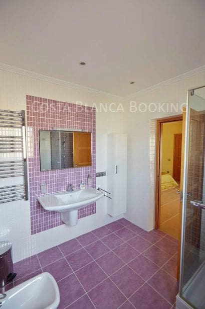 4 soveværelse Villa til salg i Alfaz del Pi / L'Alfas del Pi - € 1.250.000 (Ref: 9582844)