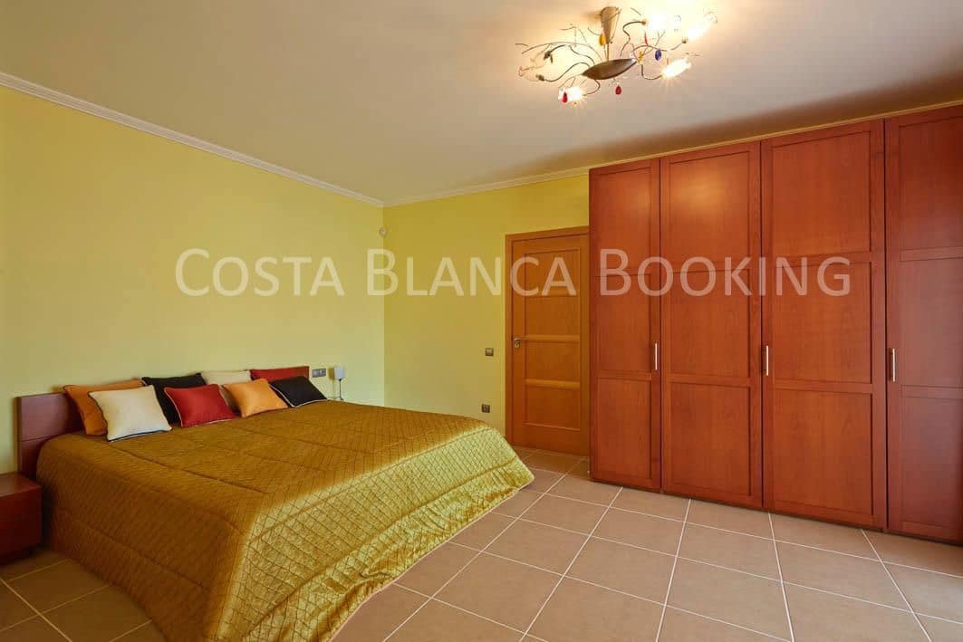 4 soveværelse Villa til salg i Alfaz del Pi / L'Alfas del Pi - € 1.250.000 (Ref: 9582844)