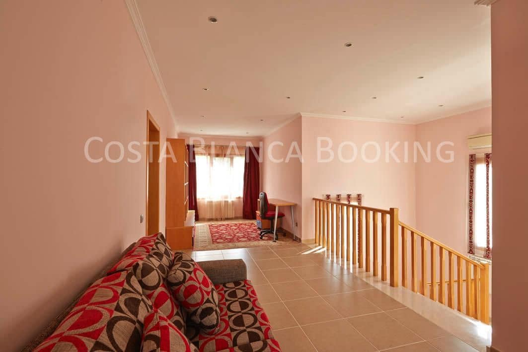 4 soveværelse Villa til salg i Alfaz del Pi / L'Alfas del Pi - € 1.250.000 (Ref: 9582844)