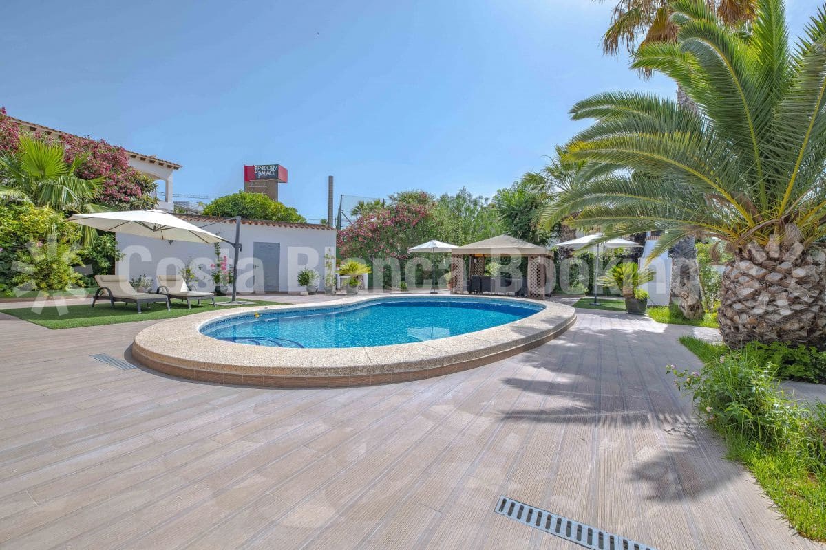 6 soveværelse Villa til salg i Benidorm - € 1.400.000 (Ref: 9582851)