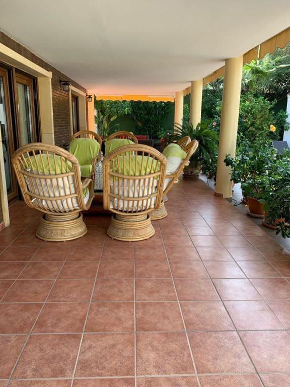 6 soveværelse Villa til salg i Benidorm - € 1.400.000 (Ref: 9582851)