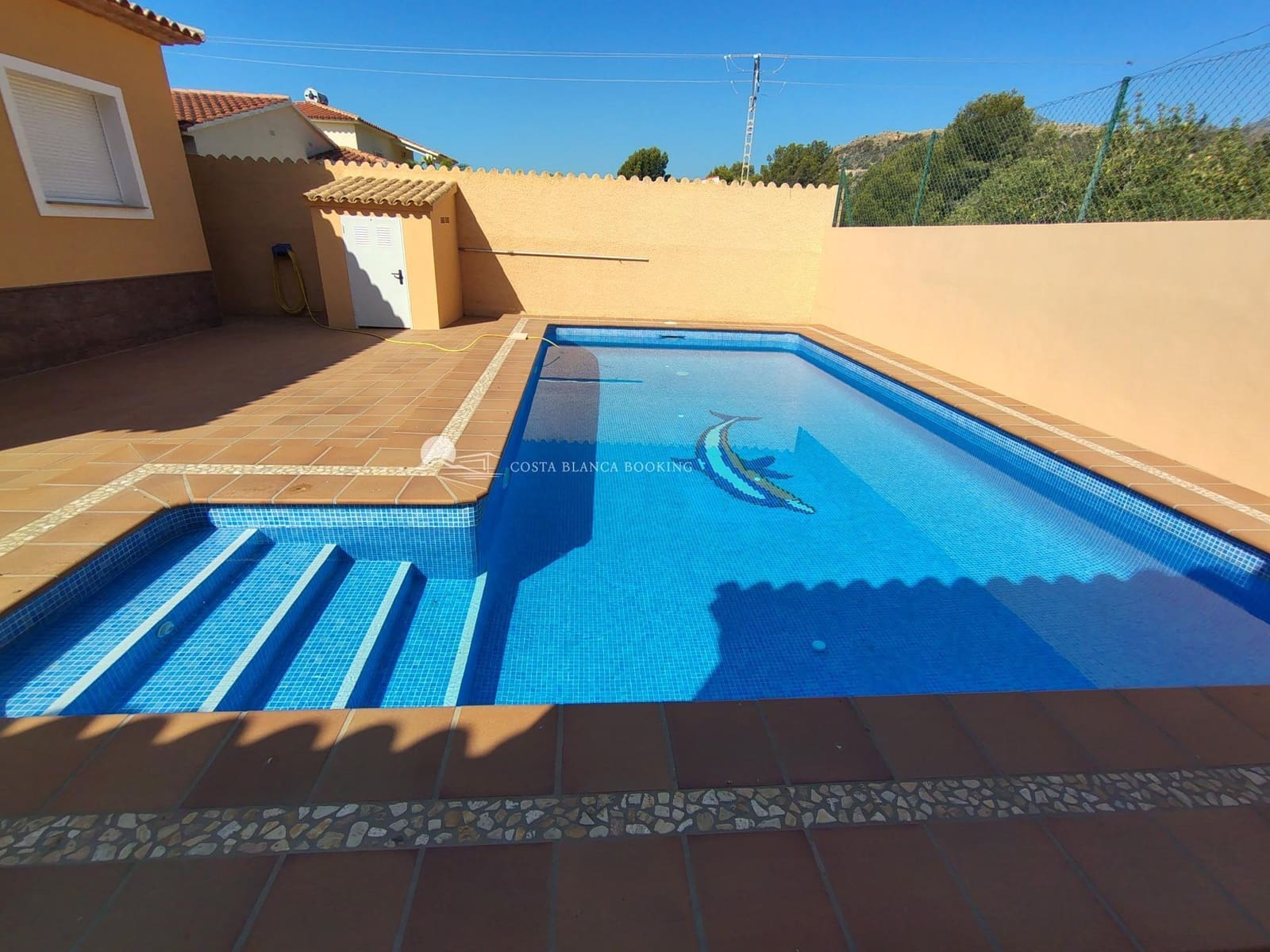 4 soverom Villa til salgs i Alfaz del Pi / L'Alfas del Pi med svømmebasseng garasje - € 740 000 (Ref: 9582853)