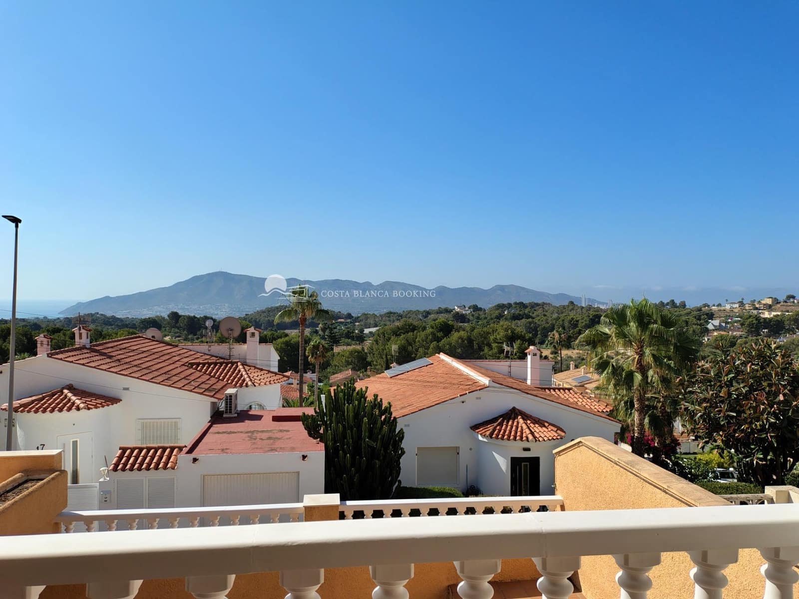4 soverom Villa til salgs i Alfaz del Pi / L'Alfas del Pi med svømmebasseng garasje - € 740 000 (Ref: 9582853)